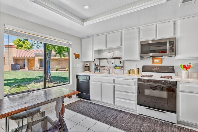 Building Photo - 41531 Colada Ct