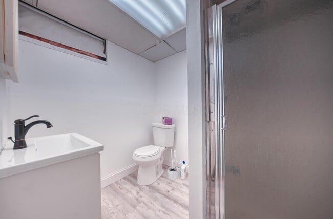 Building Photo - 3088 Ontario St