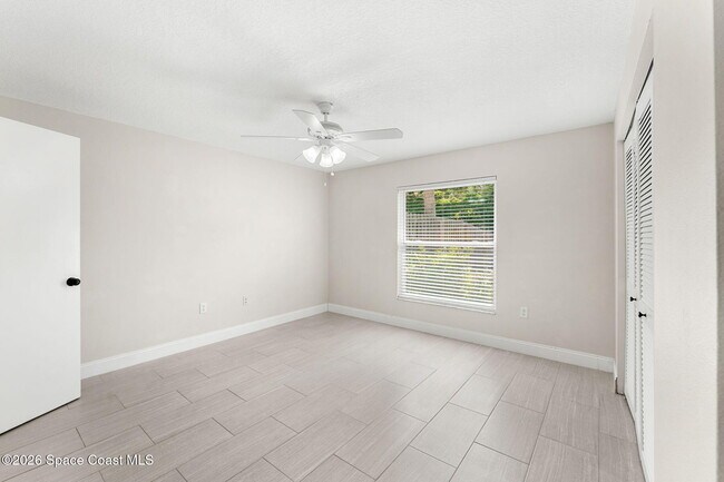 Building Photo - 3077 Sea Gate Cir