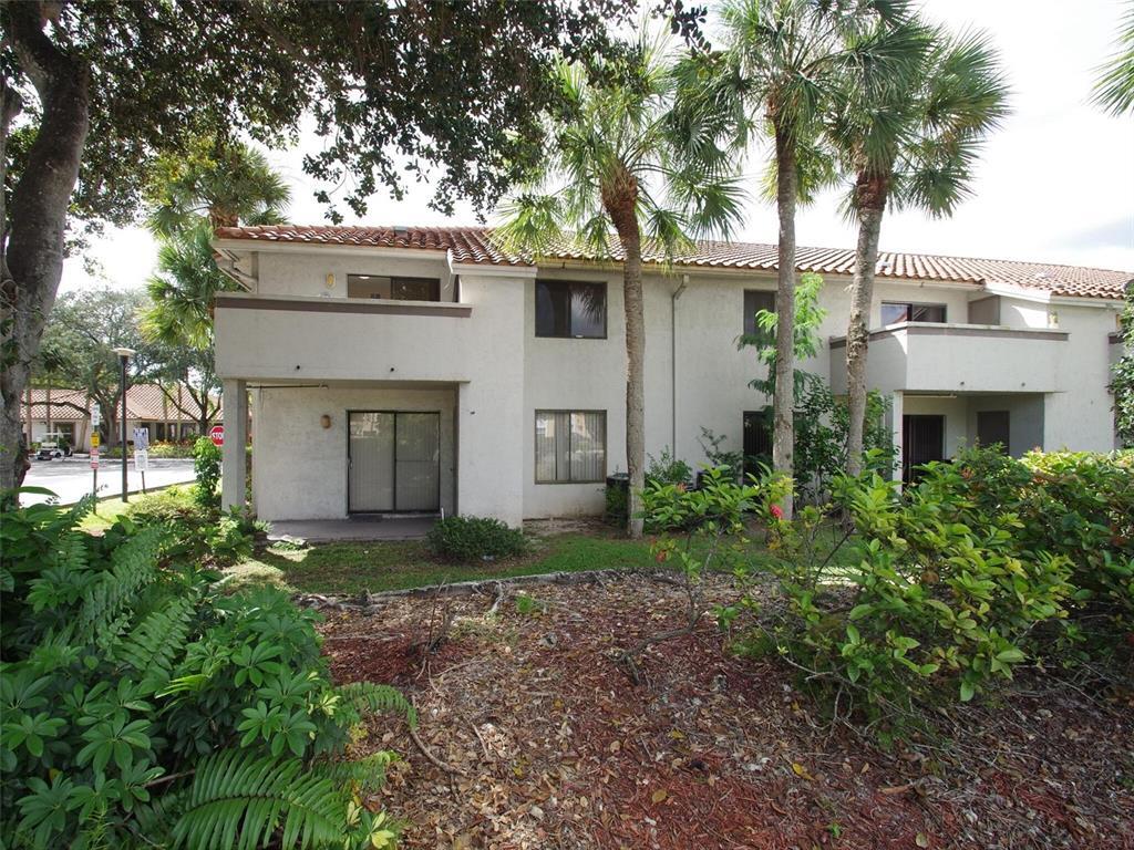 Building Photo - 8321 Coral Lake Dr