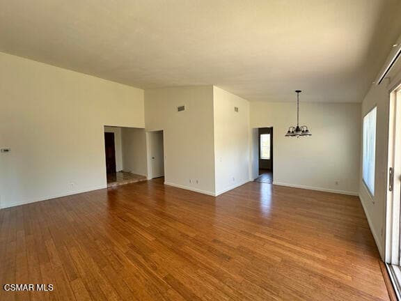 Building Photo - 724 Zinnia Ct