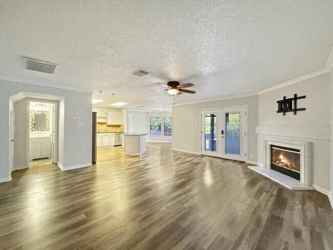 Building Photo - 10102 Wilderness Gap