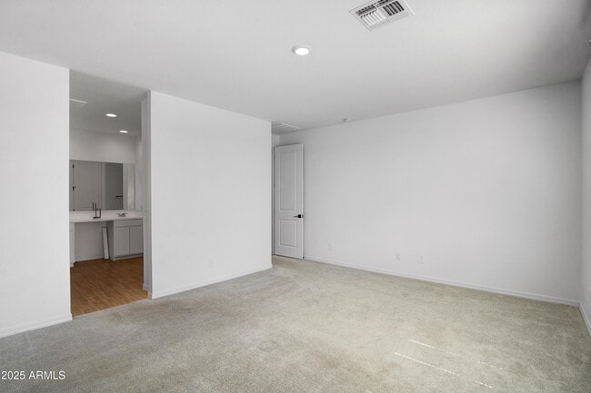 Building Photo - 11341 E Unger Ave