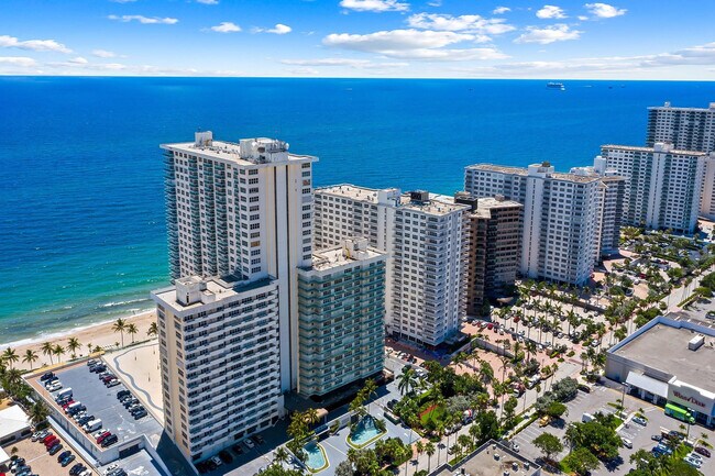 Building Photo - 3900 Galt Ocean Dr