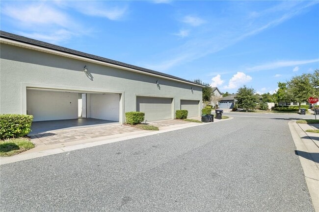 Building Photo - 8019 Glenlloyd Ave