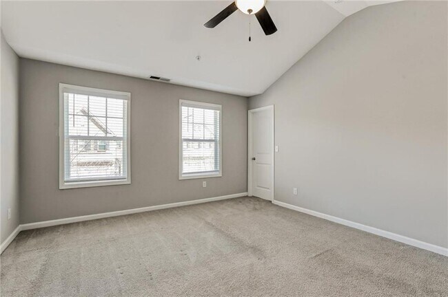 Building Photo - 1237 Foxcroft Ln
