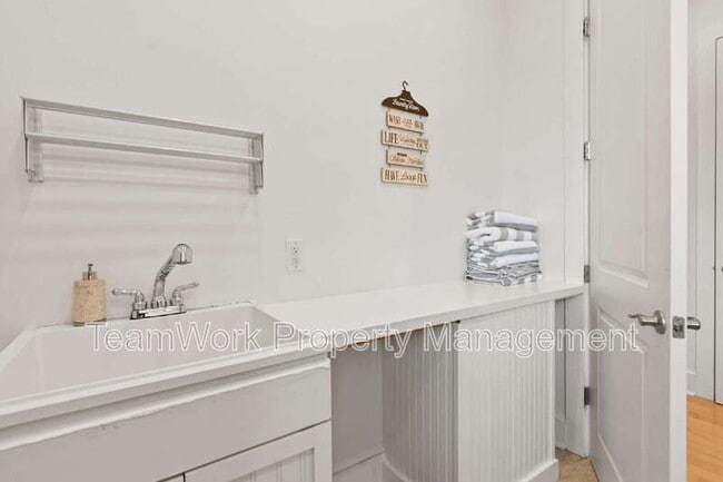 Building Photo - 1664 Teal Marsh Rd