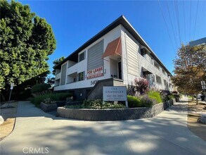 Building Photo - 5400 Radford Ave