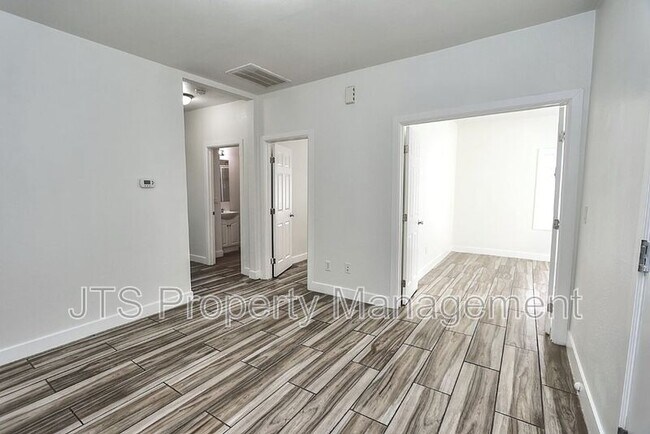 Building Photo - 1119-200 24th St