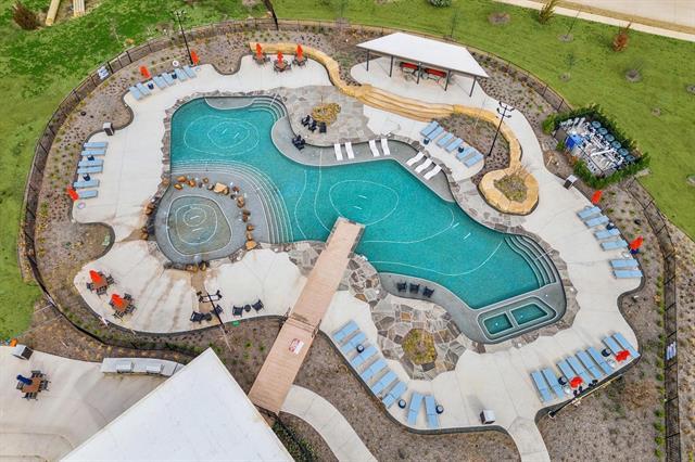 Building Photo - 812 Llano Falls Dr