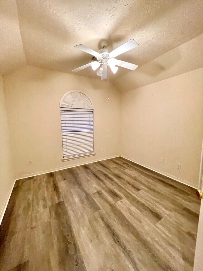 Building Photo - 26410 Banning Park Ln