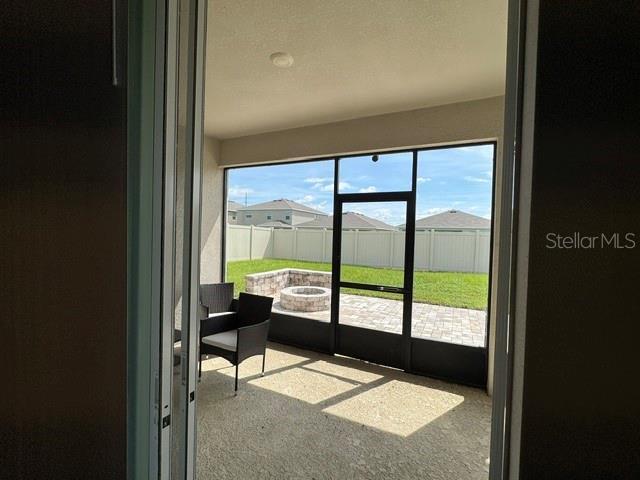 Building Photo - 8899 SW 50th Ave