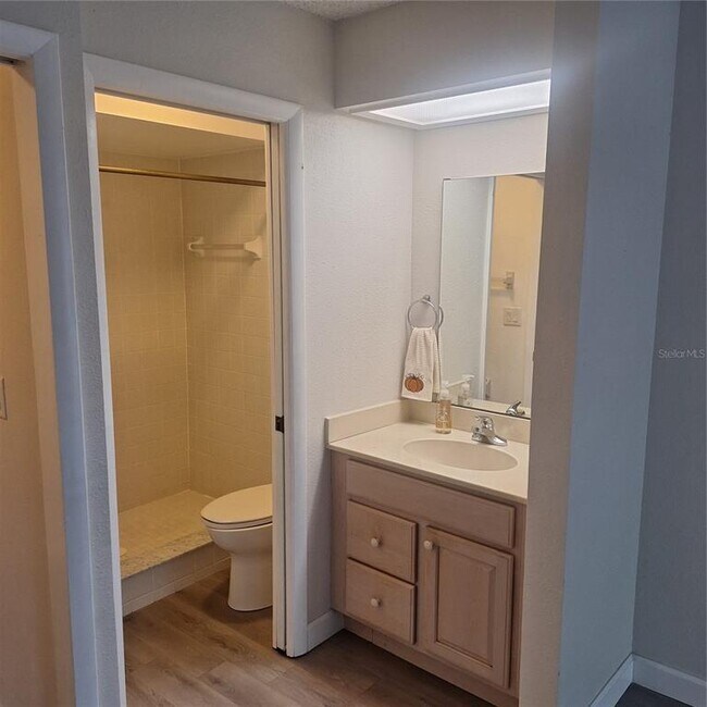 Building Photo - 2377 Lake Heather Heights Ct