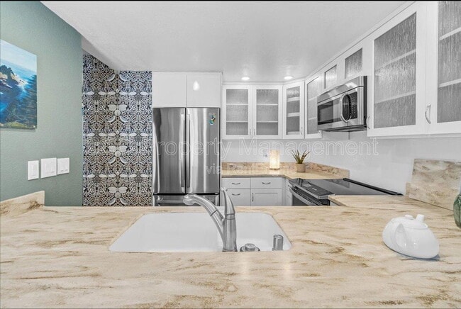 Building Photo - 1757 30th Ave