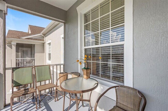 Building Photo - 2300 Butterfly Palm Way