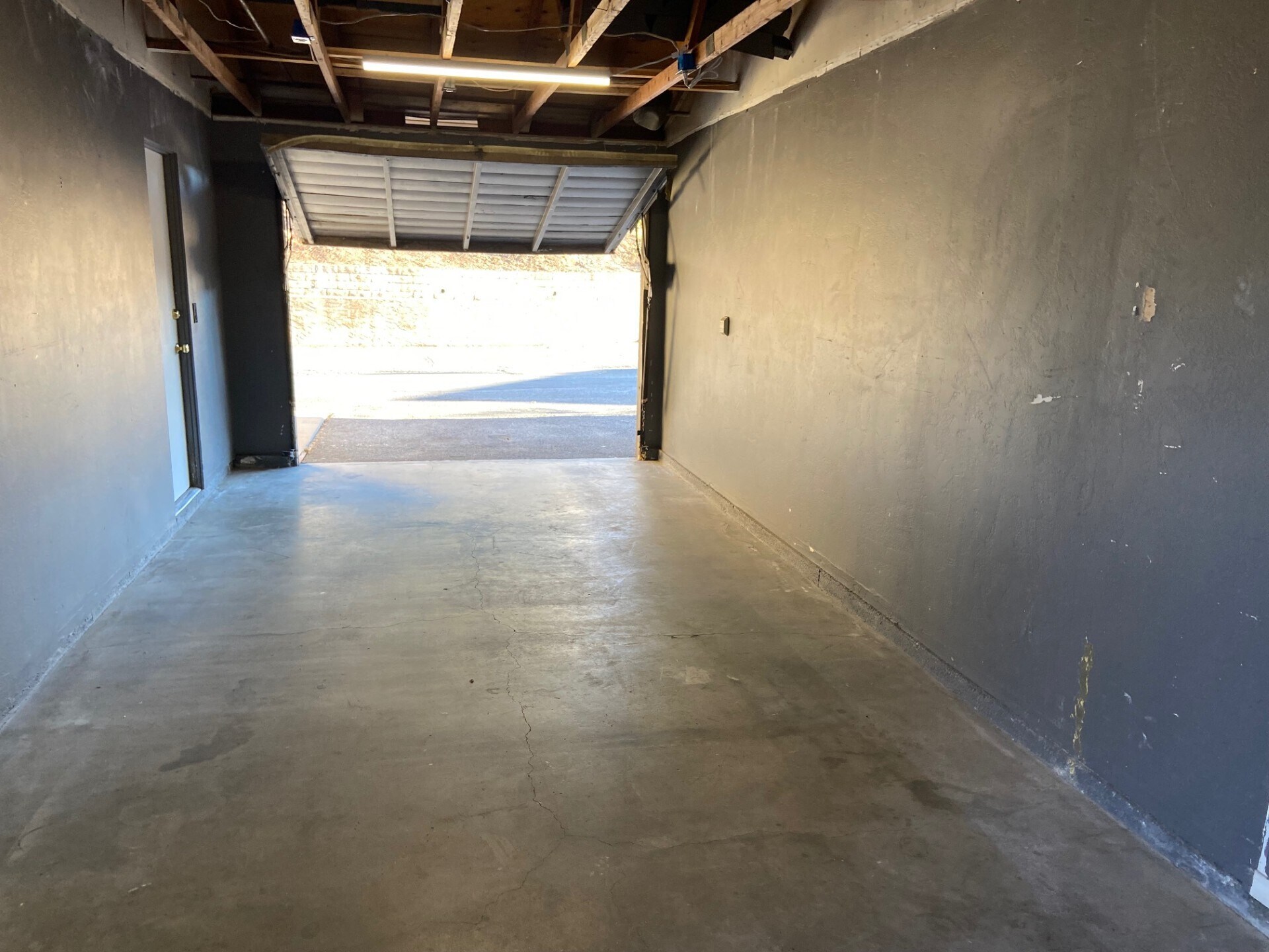 Building Photo - 1028 Sapote Ct