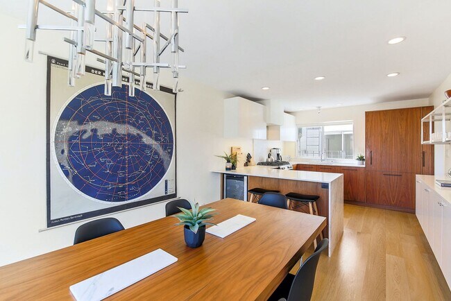 Building Photo - 75 Hancock St