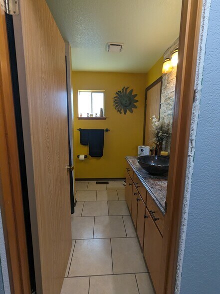 First bathroom before remodel - 24028 25th Ave S