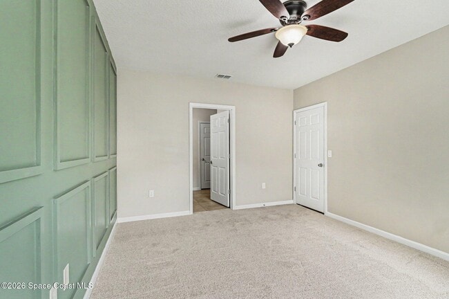 Building Photo - 2650 Falcon Ln