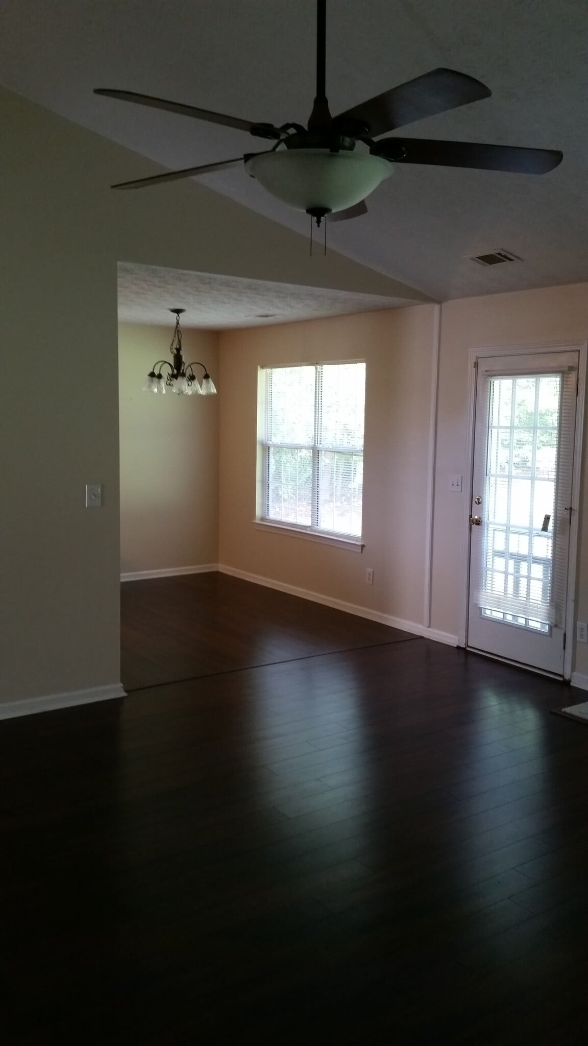 Building Photo - 4668 Eucalyptus Way