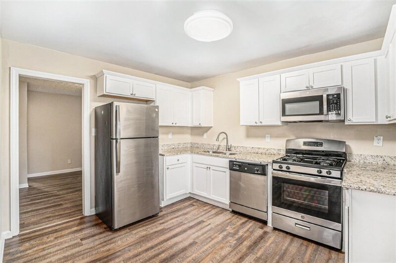 Building Photo - 226 Collum St NW