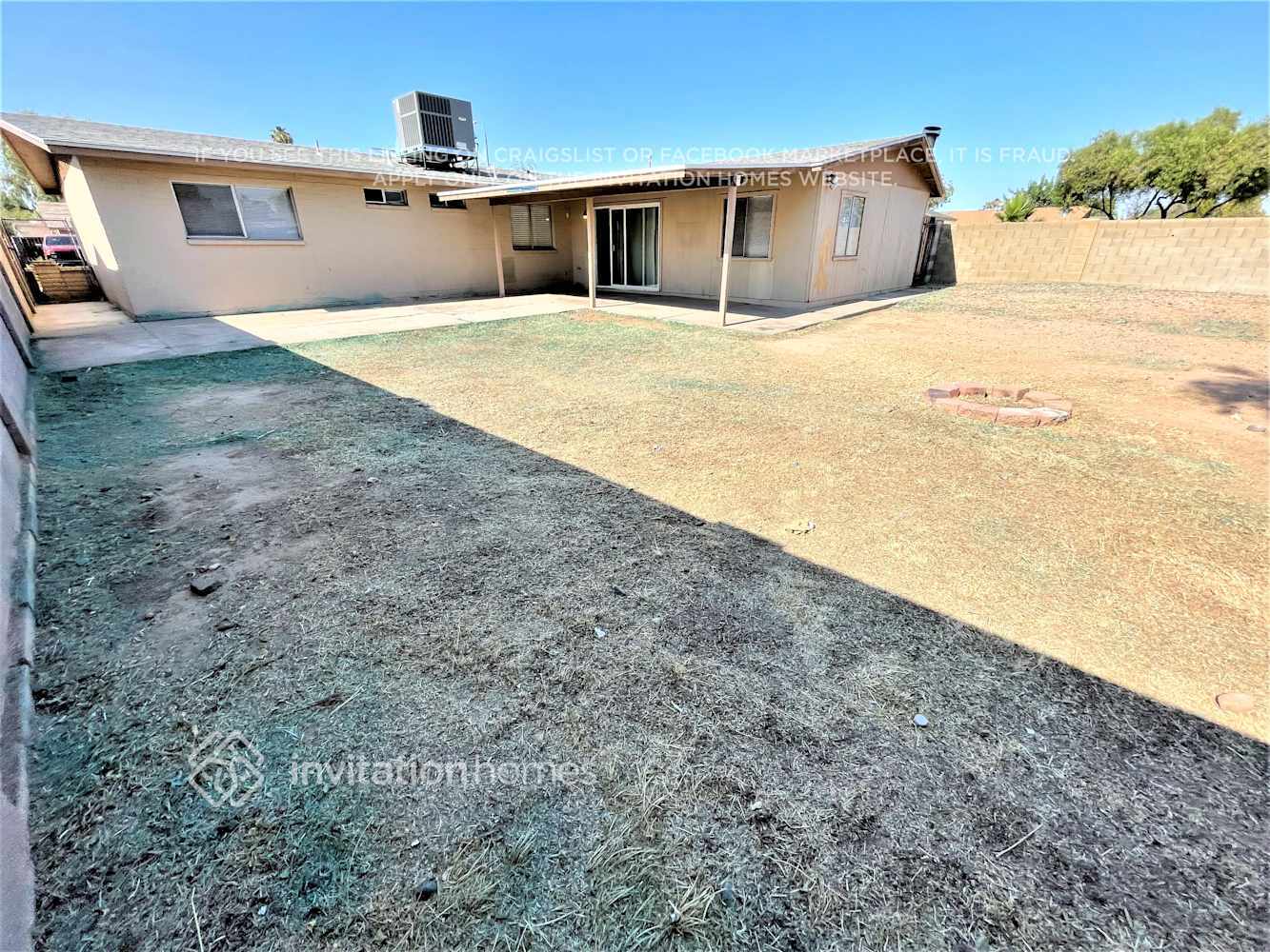 Building Photo - 8401 W Turney Ave