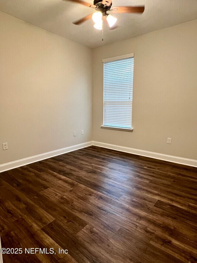 Building Photo - 2714 Las Calinas Blvd