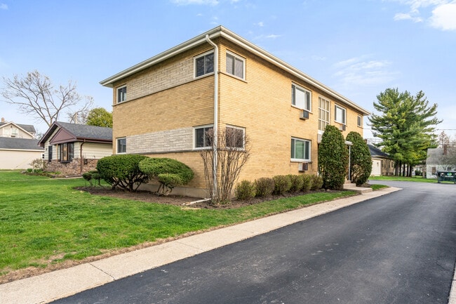 Primary Photo - 517 Prairie Ave