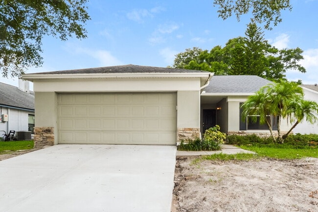 Building Photo - 1058 Dees Dr