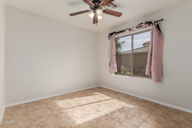 Building Photo - 6932 S Russet Sky Way
