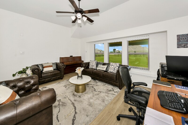 Building Photo - 5346 Ruger Ln