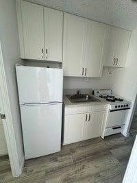 Building Photo - 1 bed, 1 bath at the Kalakauan In Waikiki