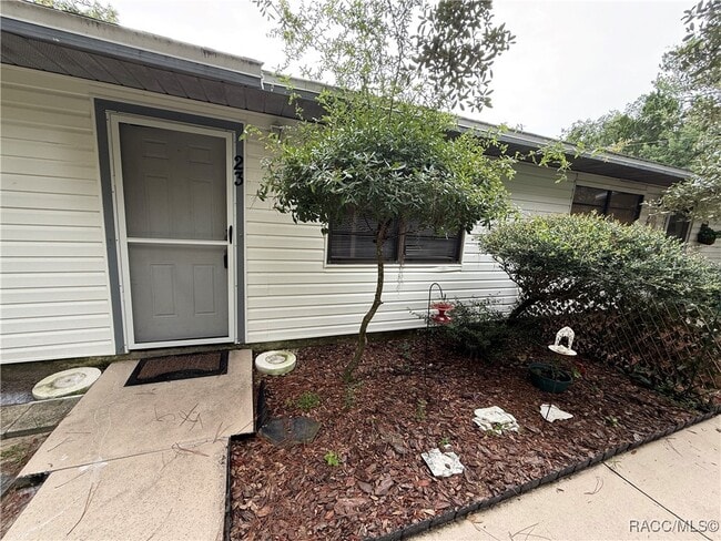 Building Photo - 7630 W Homosassa Trail
