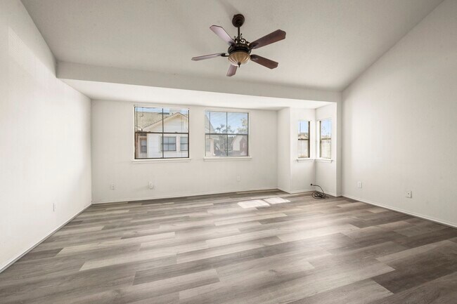 Building Photo - 1103 Dulles Ave