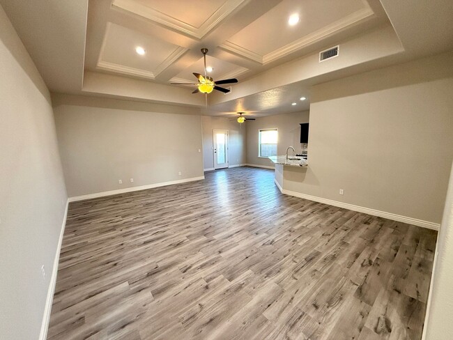 Building Photo - New 2024 Built Beautiful 3 Bedroom Home in...