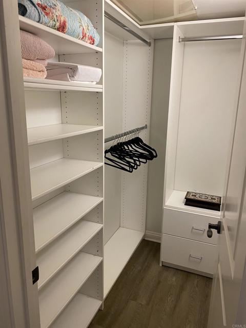 Building Photo - 201 Sea Cliff Way