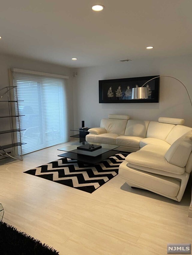 50 Spruce Run 50 Spruce Run Ramsey NJ 07446 Apartment Finder