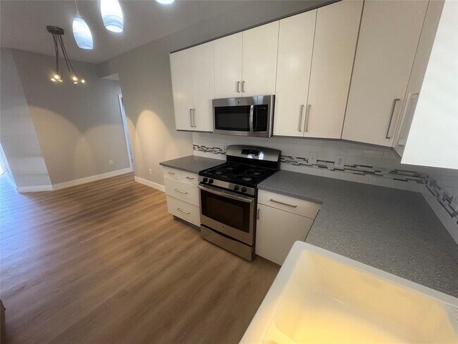Building Photo - 1207 Shaun Dr
