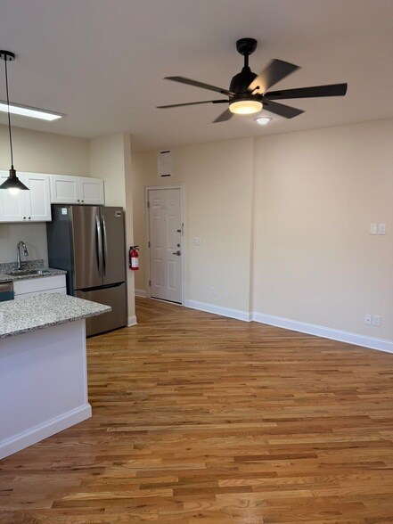 Building Photo - 8517 4th Ave