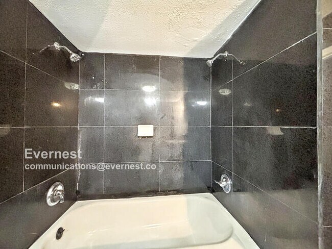 Building Photo - 8421 S Orange Blossom Trl