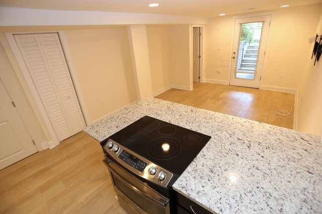 Building Photo - 237 16th St SE