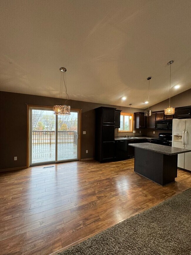 Building Photo - Dogs are welcome no cats this property does not participate in Section 8. Available January 1, 20...