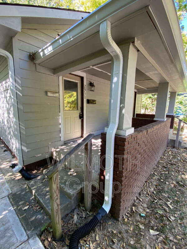 Building Photo - 2930 N Dearborn St