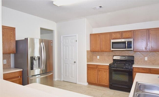 Building Photo - 4717 Foster Hill Ct