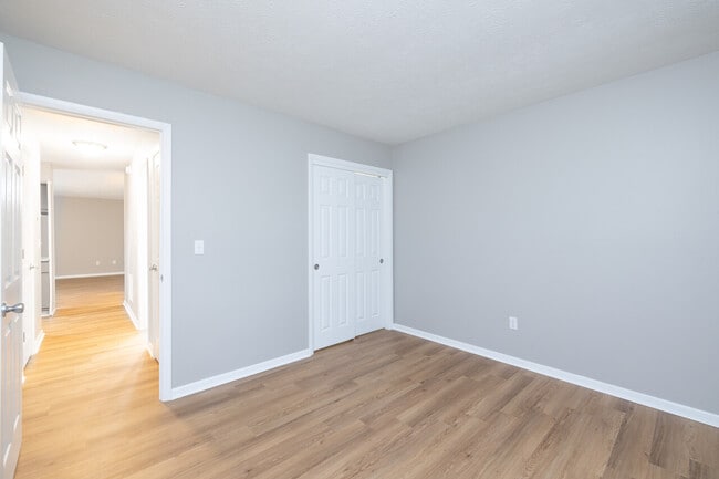 Building Photo - Shady Lane