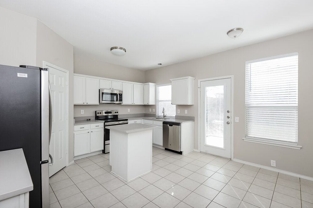 Building Photo - 8212 French Quarter Ln