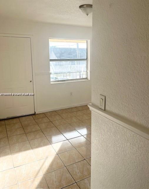 Building Photo - 605 W 68th St