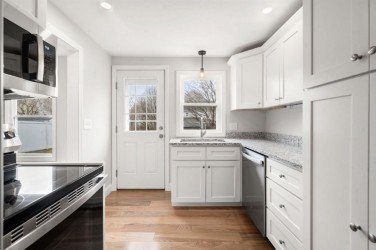 Building Photo - 98 Uncatena Ave