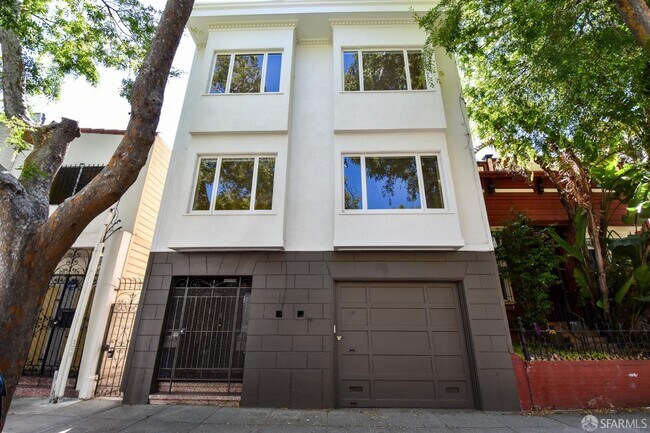 Building Photo - 2762 Folsom St