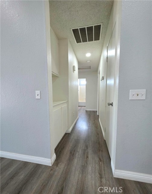 Building Photo - 13568 Live Oak St